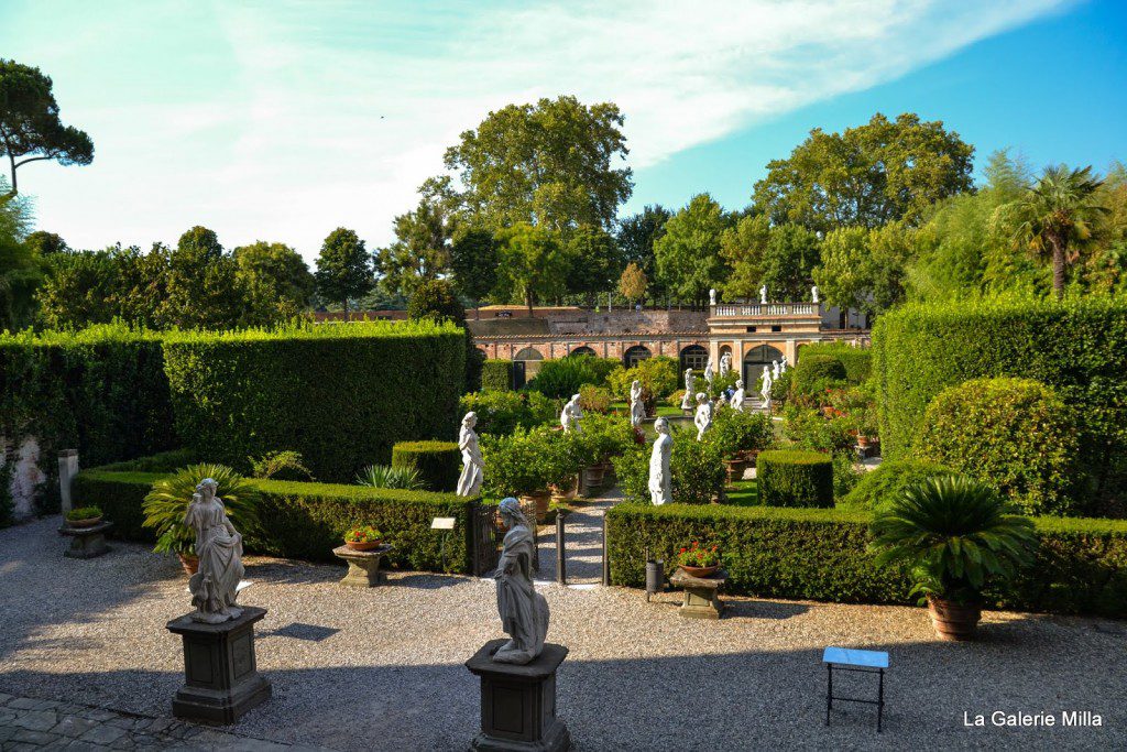 statue du jardin palazzo pfanner