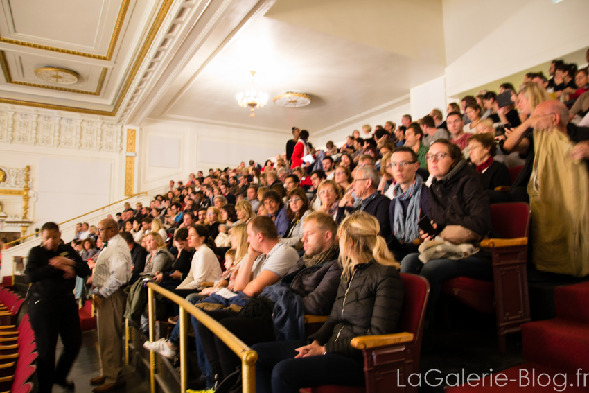 foule pour la messe gospel