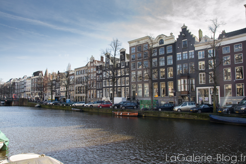 vue sur un canal - amsterdam