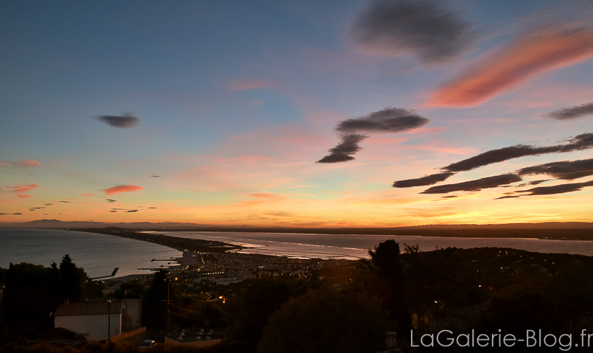 coucher de soleil du phare de sete